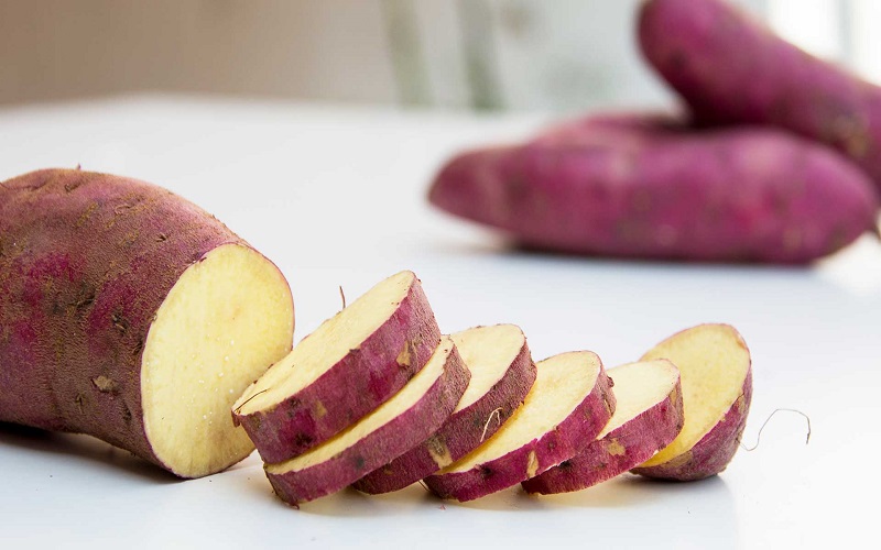 mo-thay-khoai-lang-diem-gi Giải mã giấc mơ thấy khoai lang