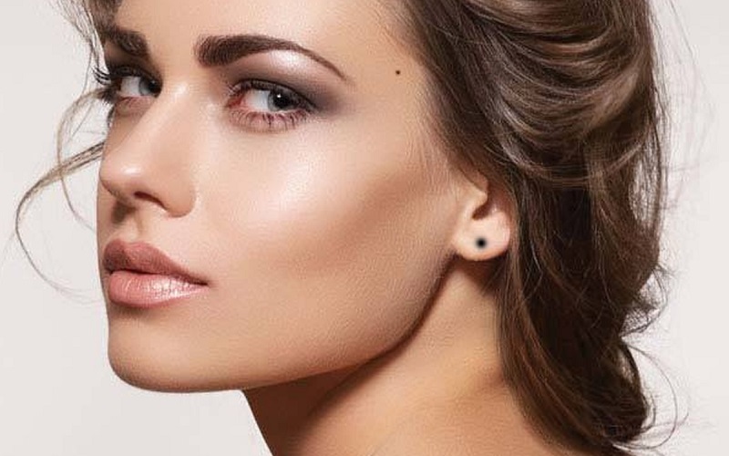 Nốt ruồi phú quý may mắn - Nốt ruồi có quý nhân phù trợ 1 Nốt ruồi phú quý mang lại may mắn nằm ở đâu?