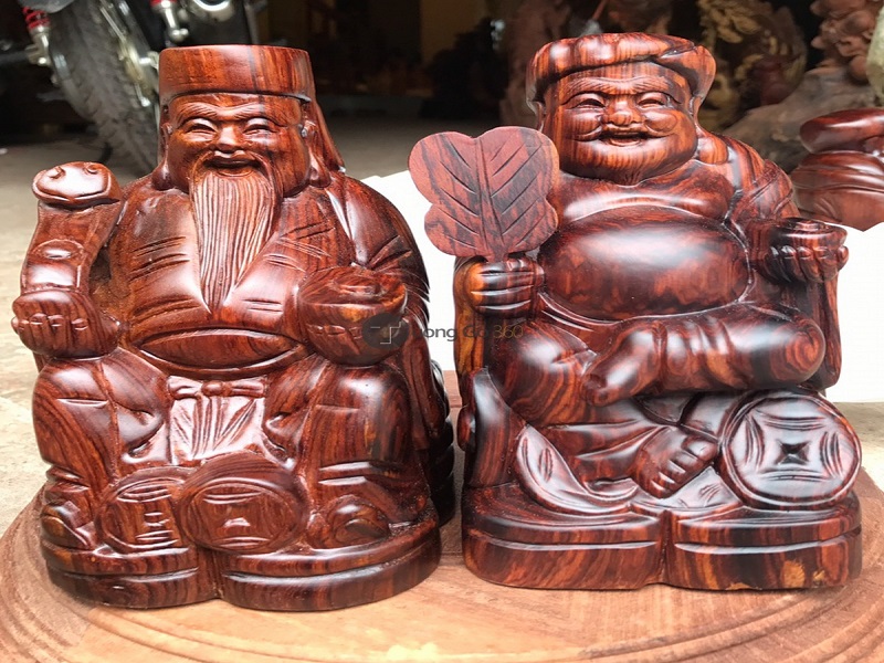 Vật phẩm phong thủy cho người mệnh Mộc phát tài phát lộc 2 Tượng thần tài là vật phẩm phong thủy hợp với người mệnh mộc