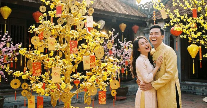 Dùng tiền xu phong thủy thế nào để kích hoạt may mắn thịnh vượng