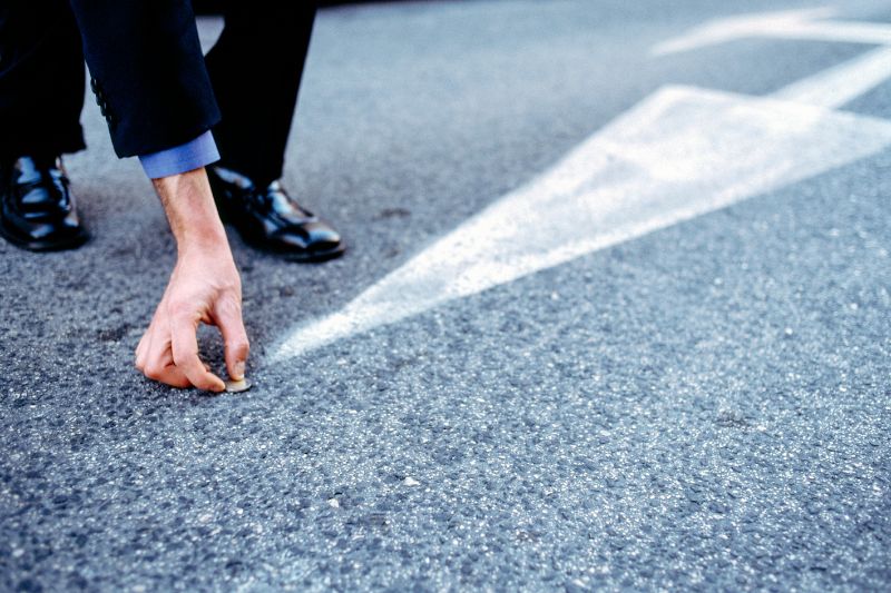 Mơ thấy đồng xu đánh con gì? Mơ nhặt được đồng tiền xu 2 Mơ thấy nhặt được đồng xu