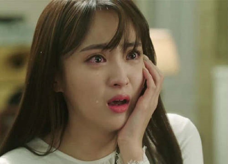 Mơ thấy bị tát vào mặt đánh con gì? Mơ thấy mình bị tát 1 nam-mo-thay-bi-tat-nen-khoc