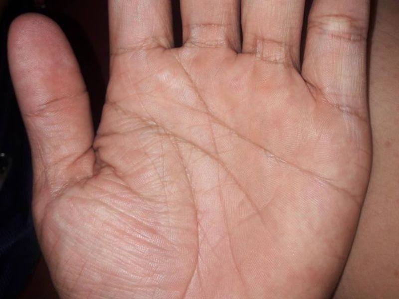 Đường chỉ tay chữ M