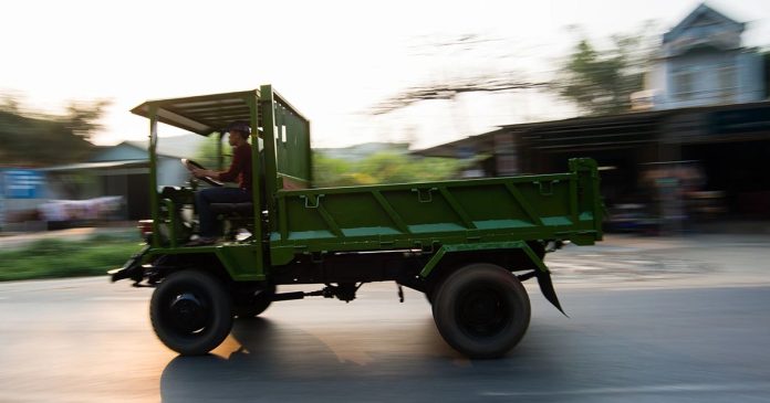 Mơ thấy xe công nông đánh con gì Mơ thấy xe công nông đánh con gì