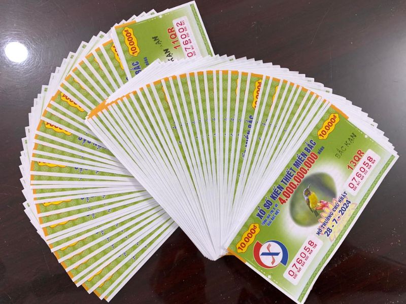 Đổi vé số trúng ở Bắc Kạn 2