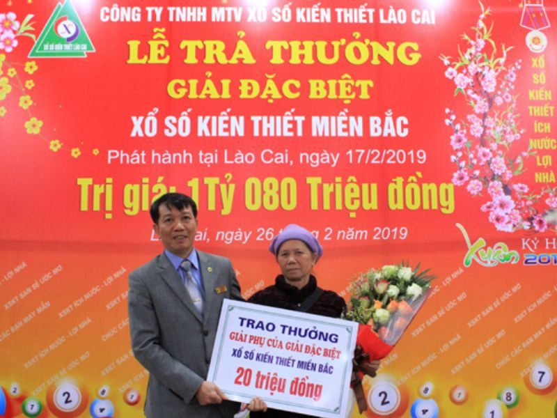 Đổi vé số trúng ở Lào Cai lưu ý