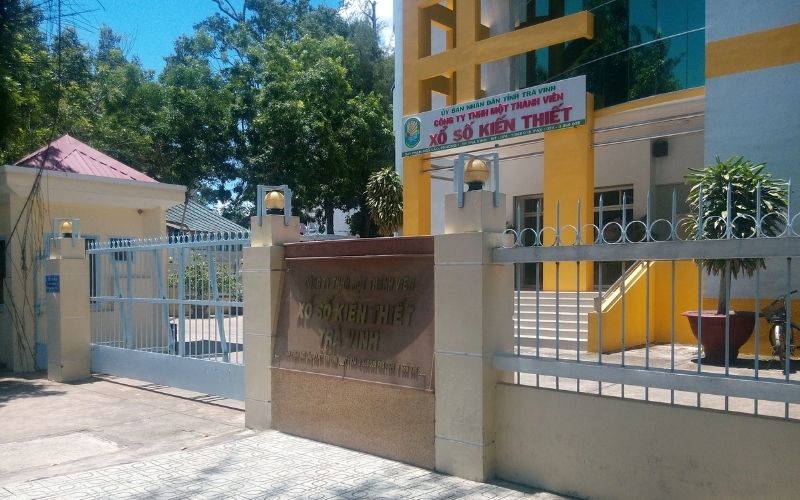 Đổi vé số trúng ở Trà Vinh